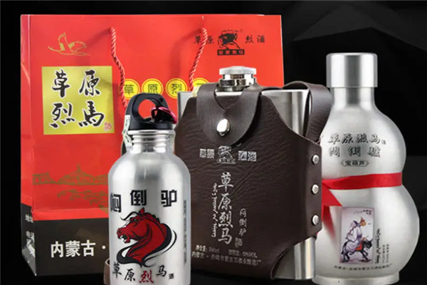 草原烈马白酒加盟