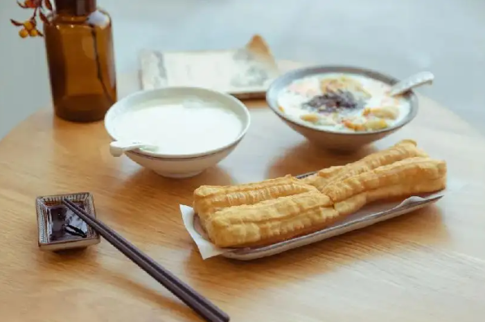 李陈张豆浆油条集市