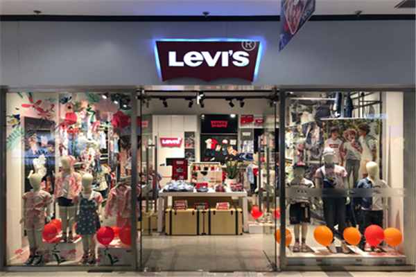 LEVI’S休闲装