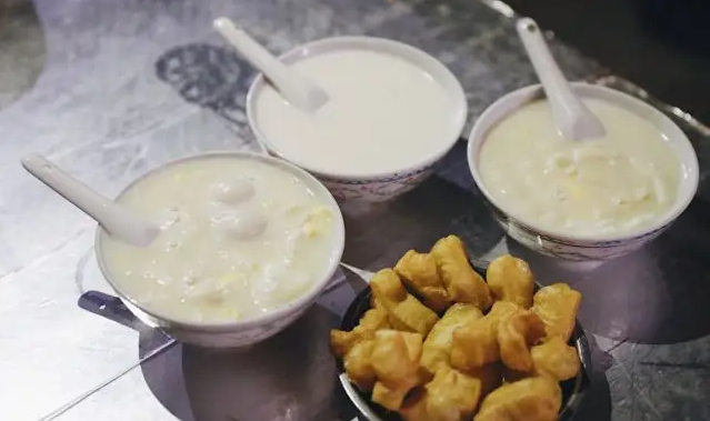 李陈张豆浆油条集市