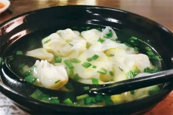 陈小姐馄饨店