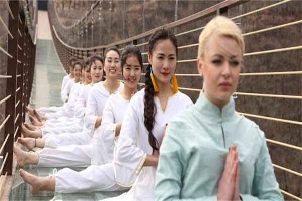 透明瑜伽培训加盟