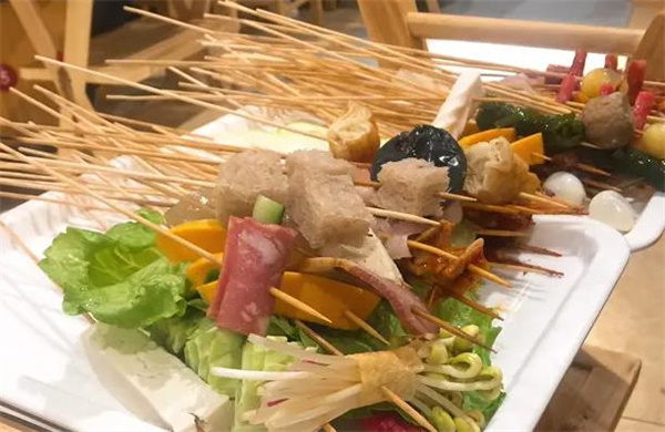 袁缘串串香