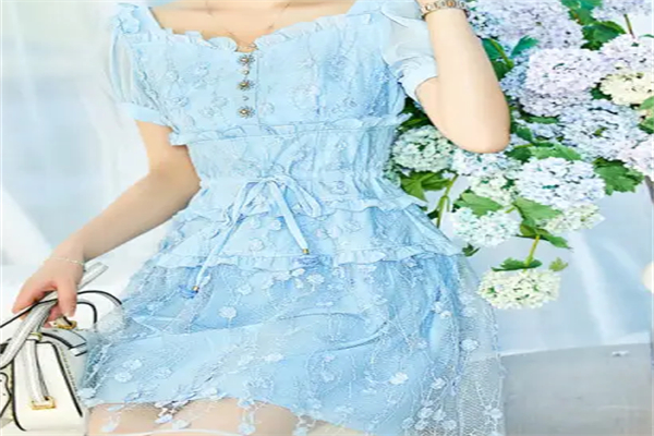 袭美女装