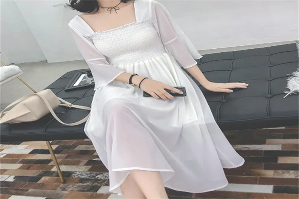 袭美女装