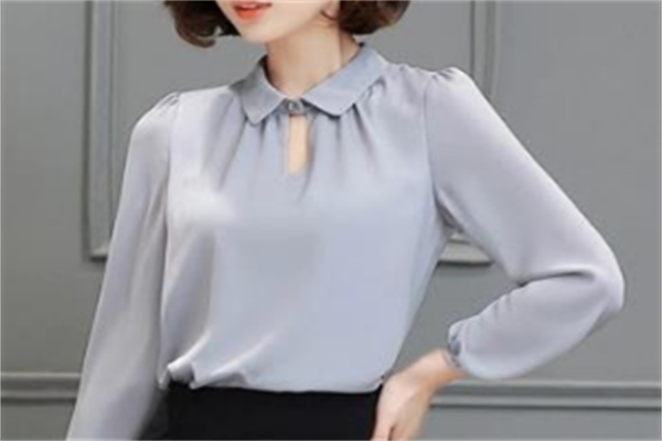 长弘服装女装