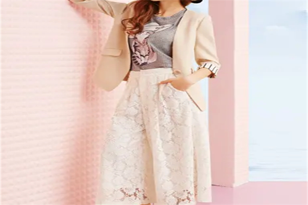 玳柔女装