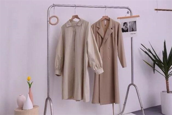 深圳市七彩色服装有限公司
