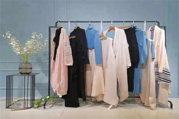韩惑名品服饰