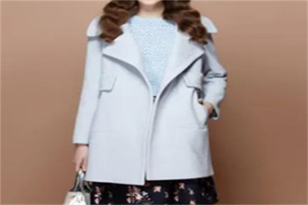 Laudine女装