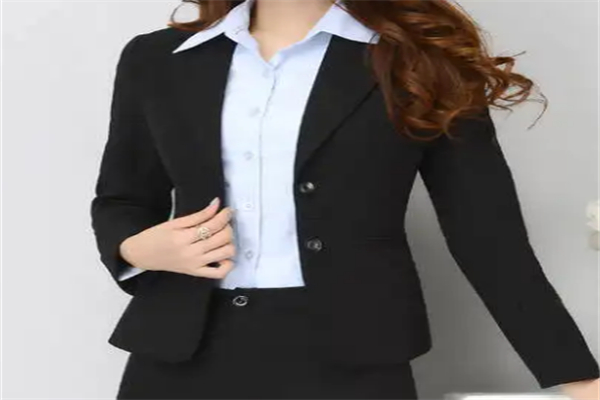 伊雅女装
