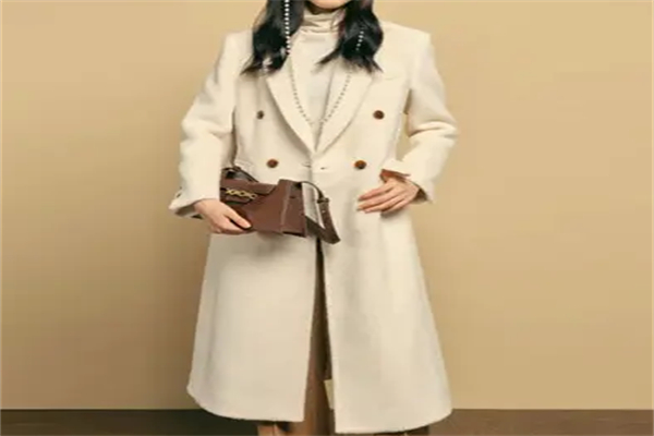 雪倪女装