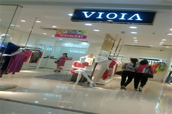 VIOIA女装