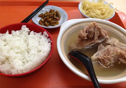馨福源排骨米饭
