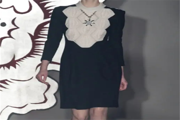 Paola Frani女装