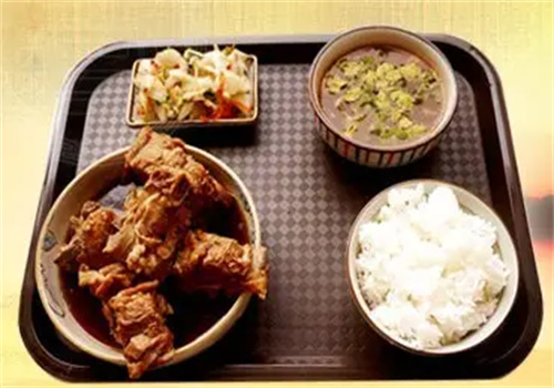 馨福源排骨米饭