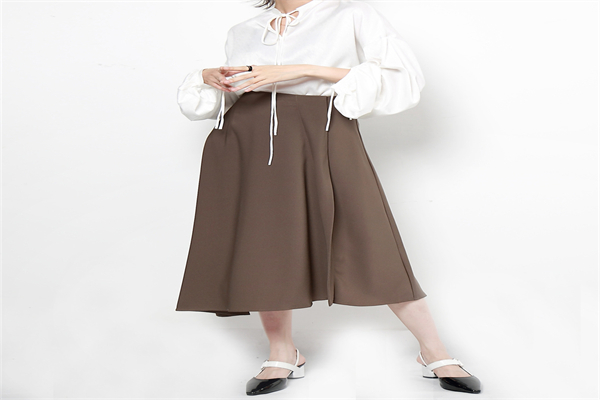 天美华姿女装
