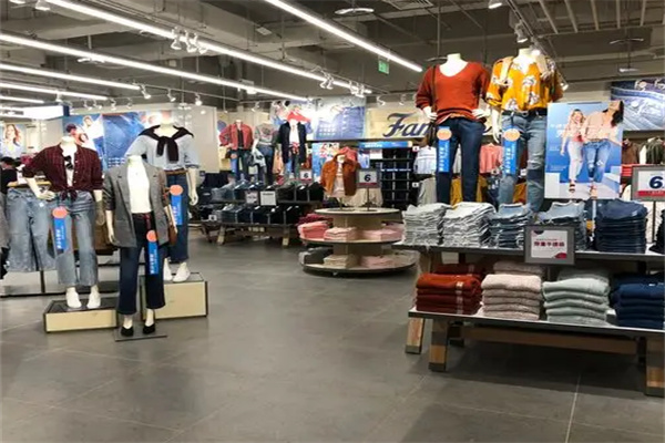 Warehouse休闲装
