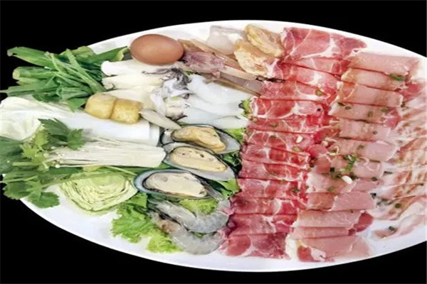 广东海鲜牛肉火锅