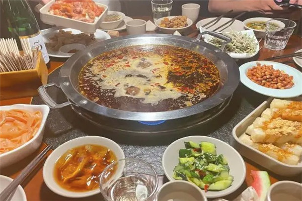 合并重庆火锅