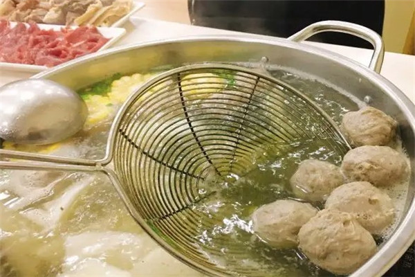 汕头牛肉丸火锅店