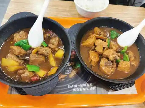 膳当家黄焖鸡米饭