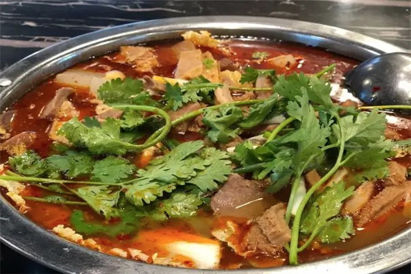 牛肉面牛杂火锅