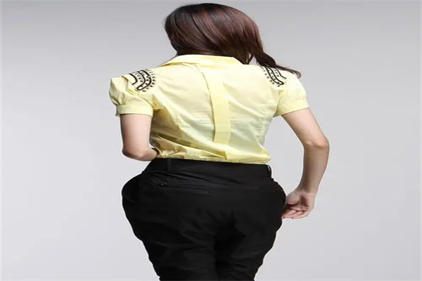 爱诗帛雅女装