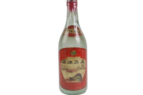 溶江白酒