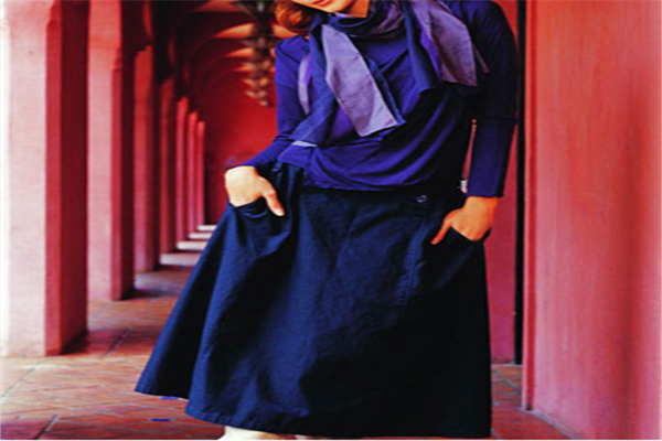 启.示女装