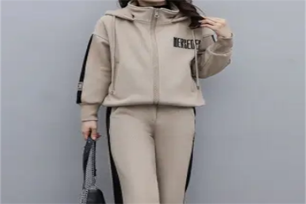 宜格妃女装
