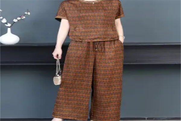 黒橙女装