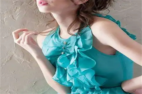 藤惠琳女装