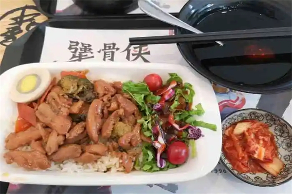 犟骨侠排骨饭加盟
