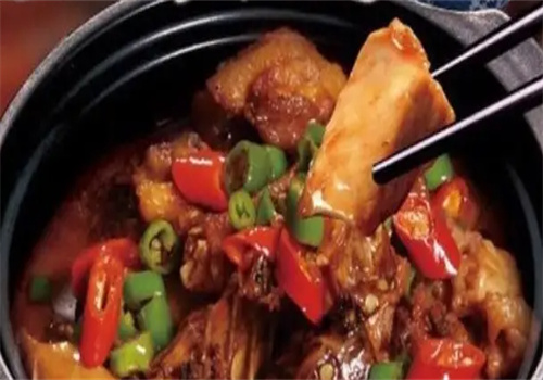 不二黄焖鸡米饭