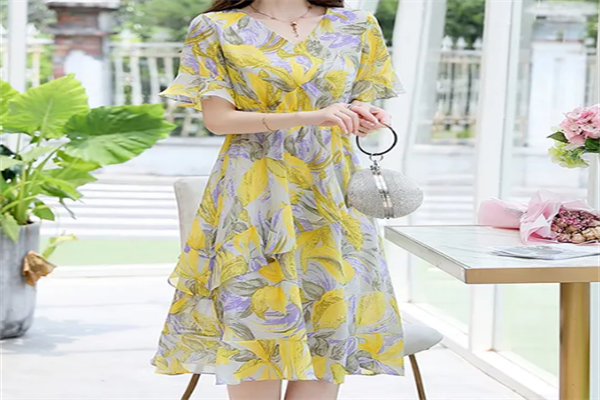 瞬琪女装