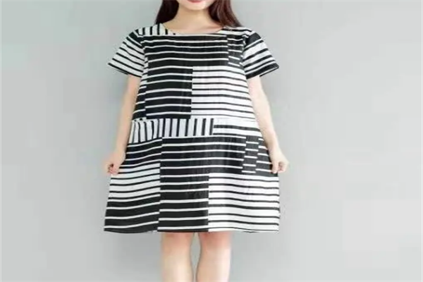 诗易茜女装