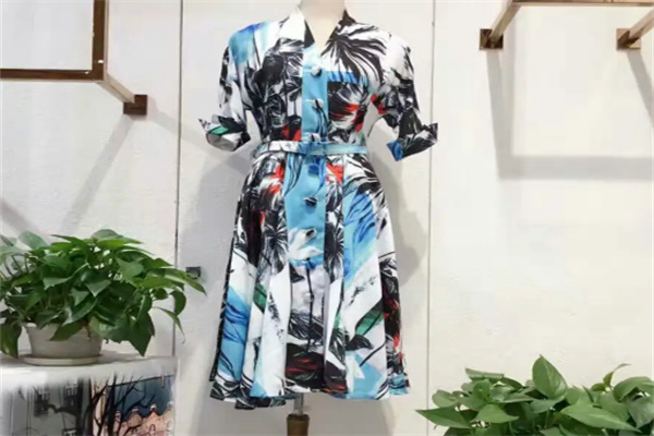 21度品牌服饰加盟