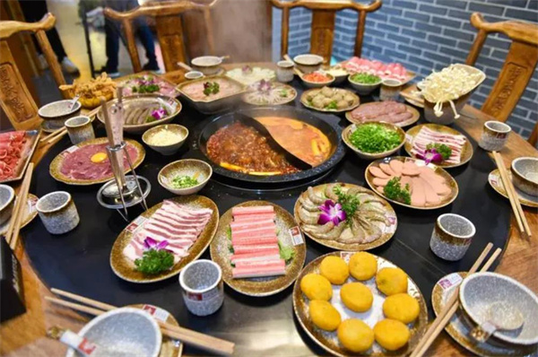 重庆仔火锅