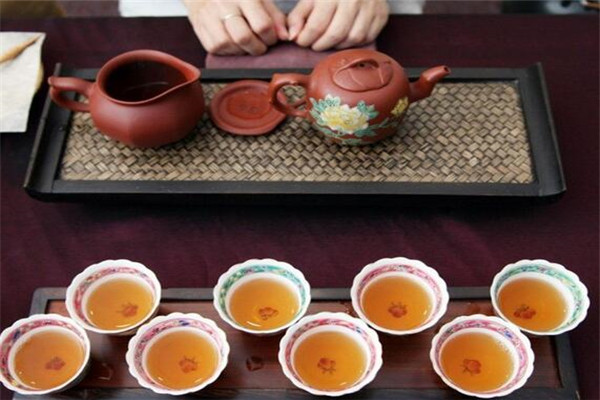 超越茶业加盟