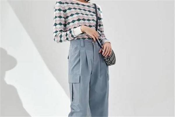 艾丽公主女装加盟