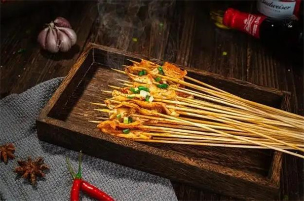 爱串门湘西小串烧烤