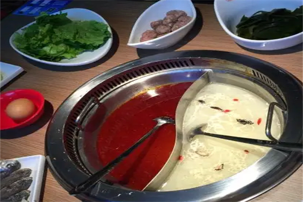 乐世界火锅加盟