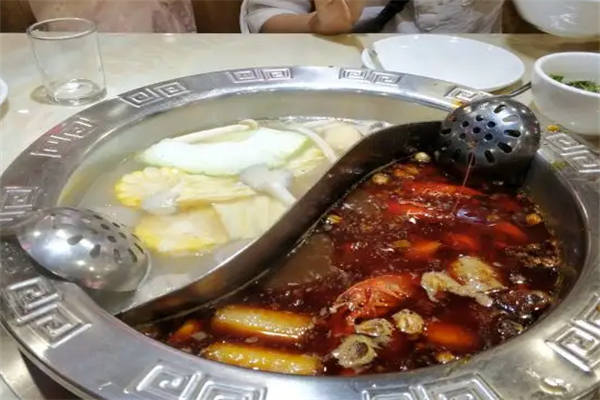 乐世界火锅加盟