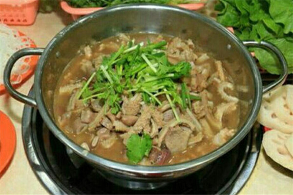 至尊牛杂火锅