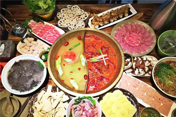 高山牛肉火锅