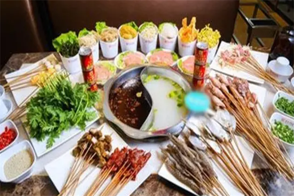 阿朱串串香