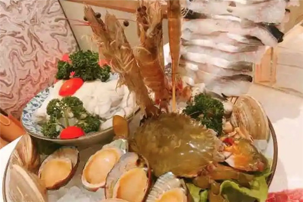 香港金牌海鲜火锅