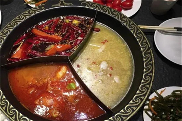 小凳子火锅