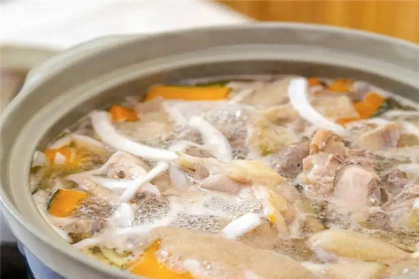 云泉椰子鸡